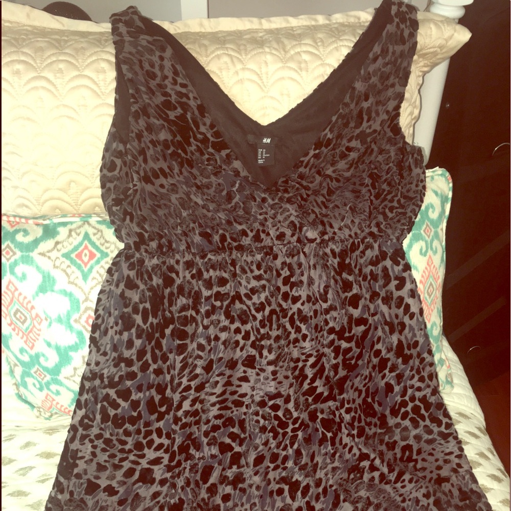 Feisty H&M leopard dress